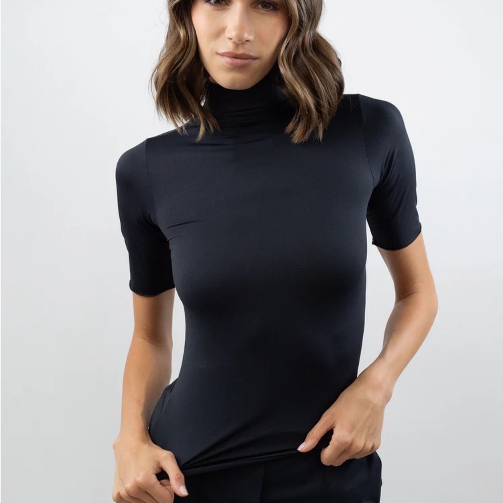 Theory Short-Sleeve Turtleneck